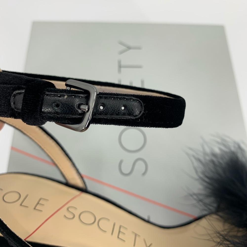 SOLE SOCIETY NEW Lindzay Feather Velvet Sandal: 8M - Picture 7 of 8